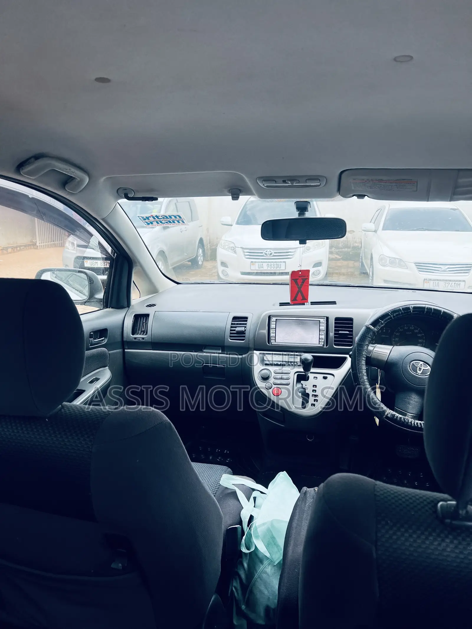 Toyota Wish 2010 White
