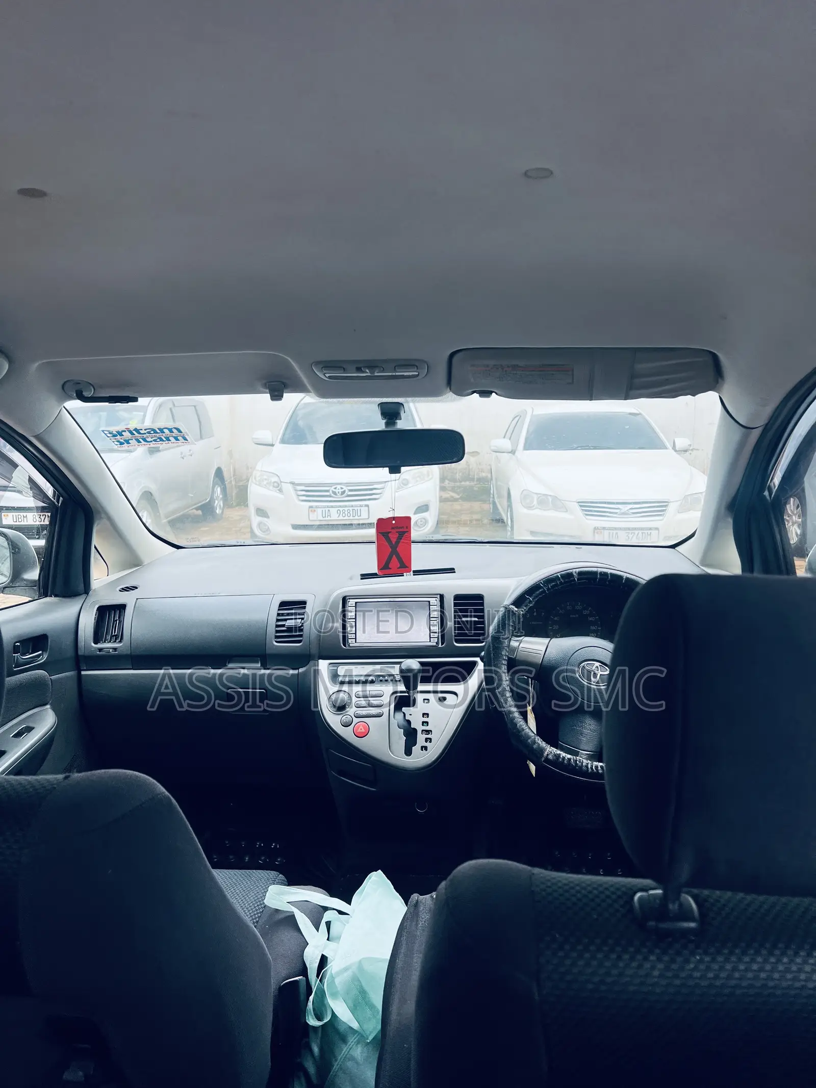 Toyota Wish 2010 White