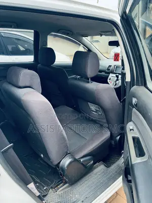 Toyota Wish 2010 White