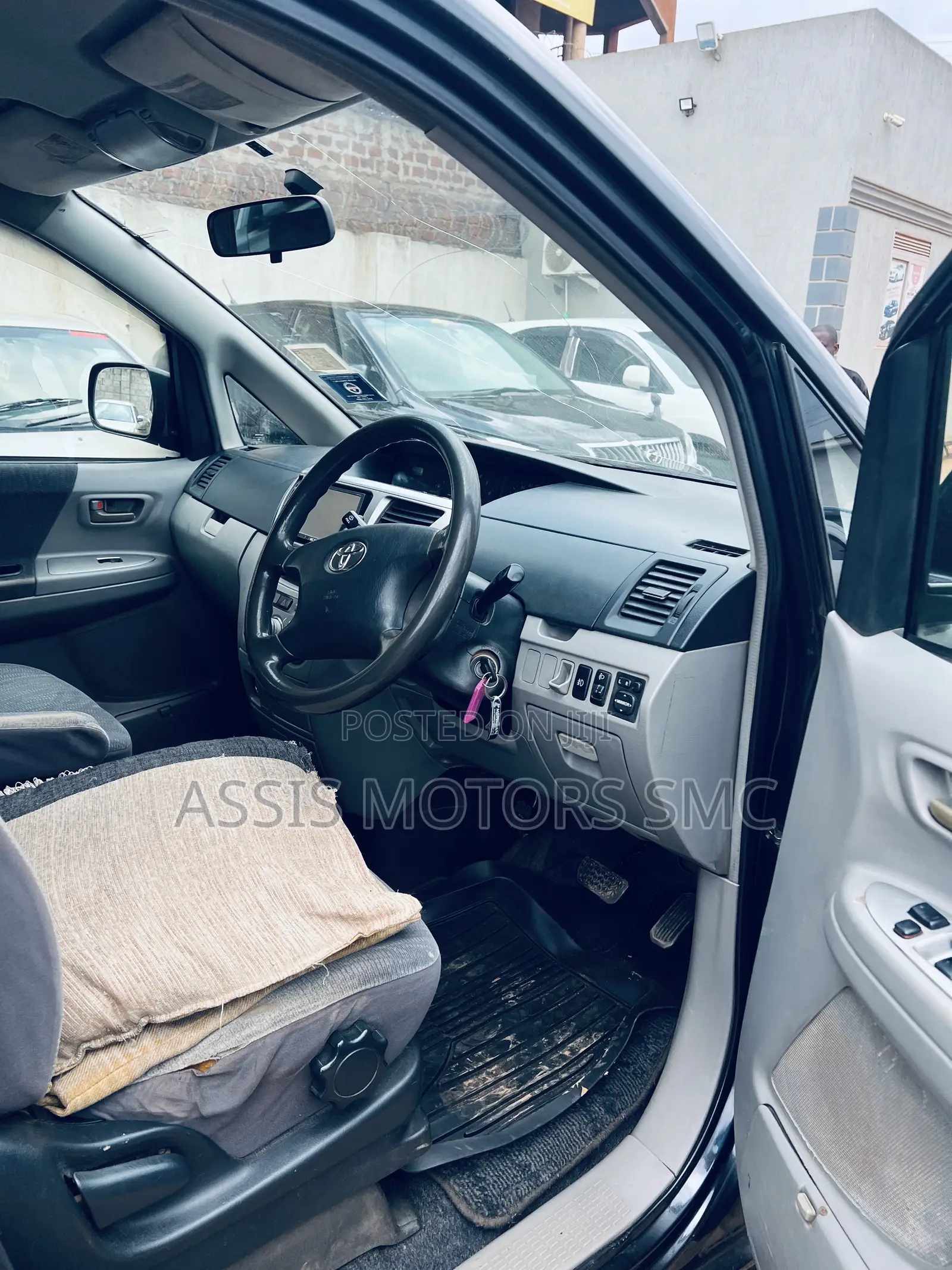 Toyota Noah 2008 Black