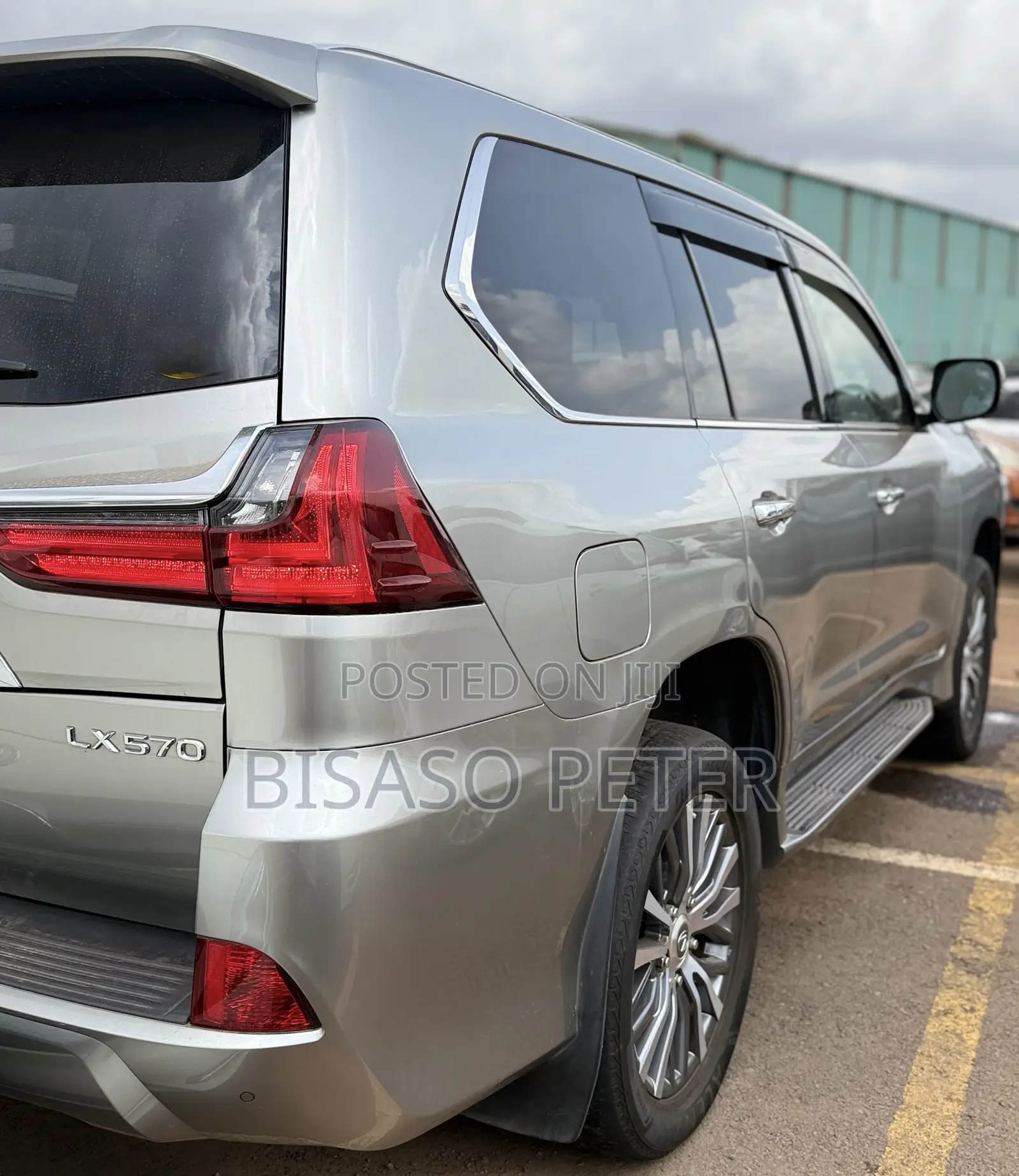 Lexus LX 570 AWD 2018 Gray