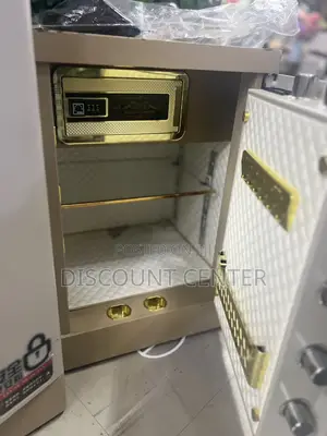 Safety Cash Box Digital and Keys