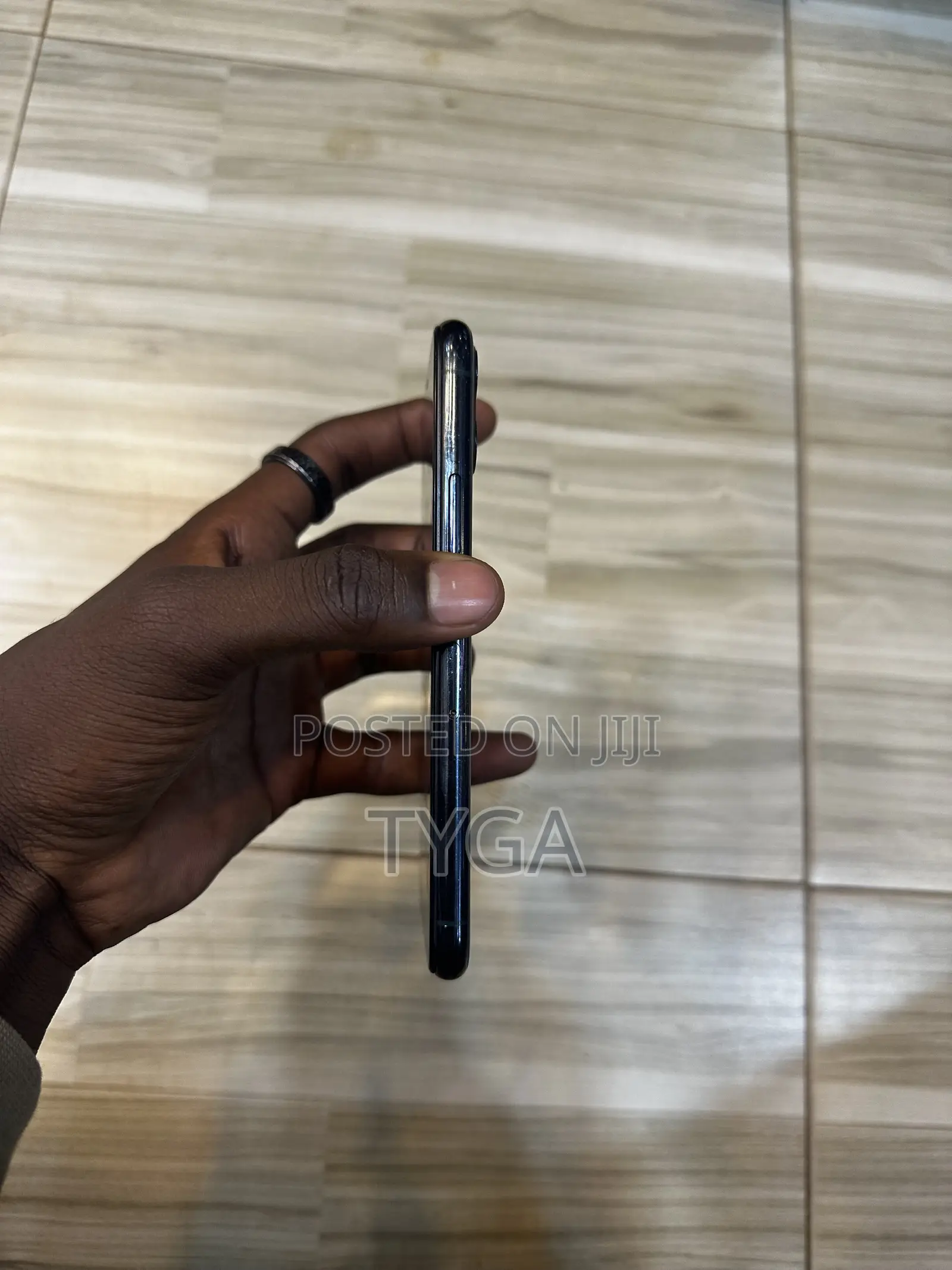 Apple iPhone 11 Pro 64 GB Black