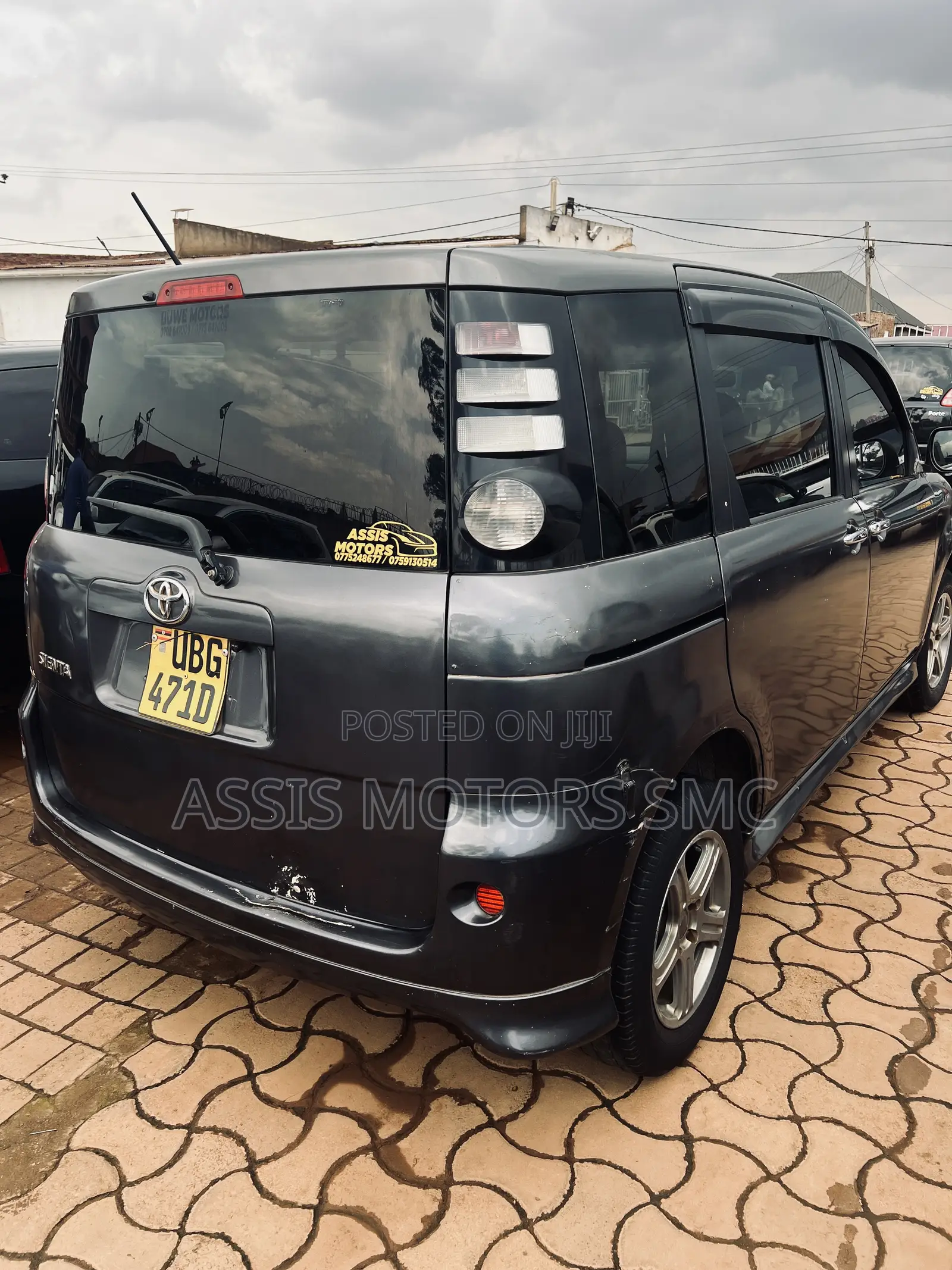 Toyota Sienta 2008 Gray