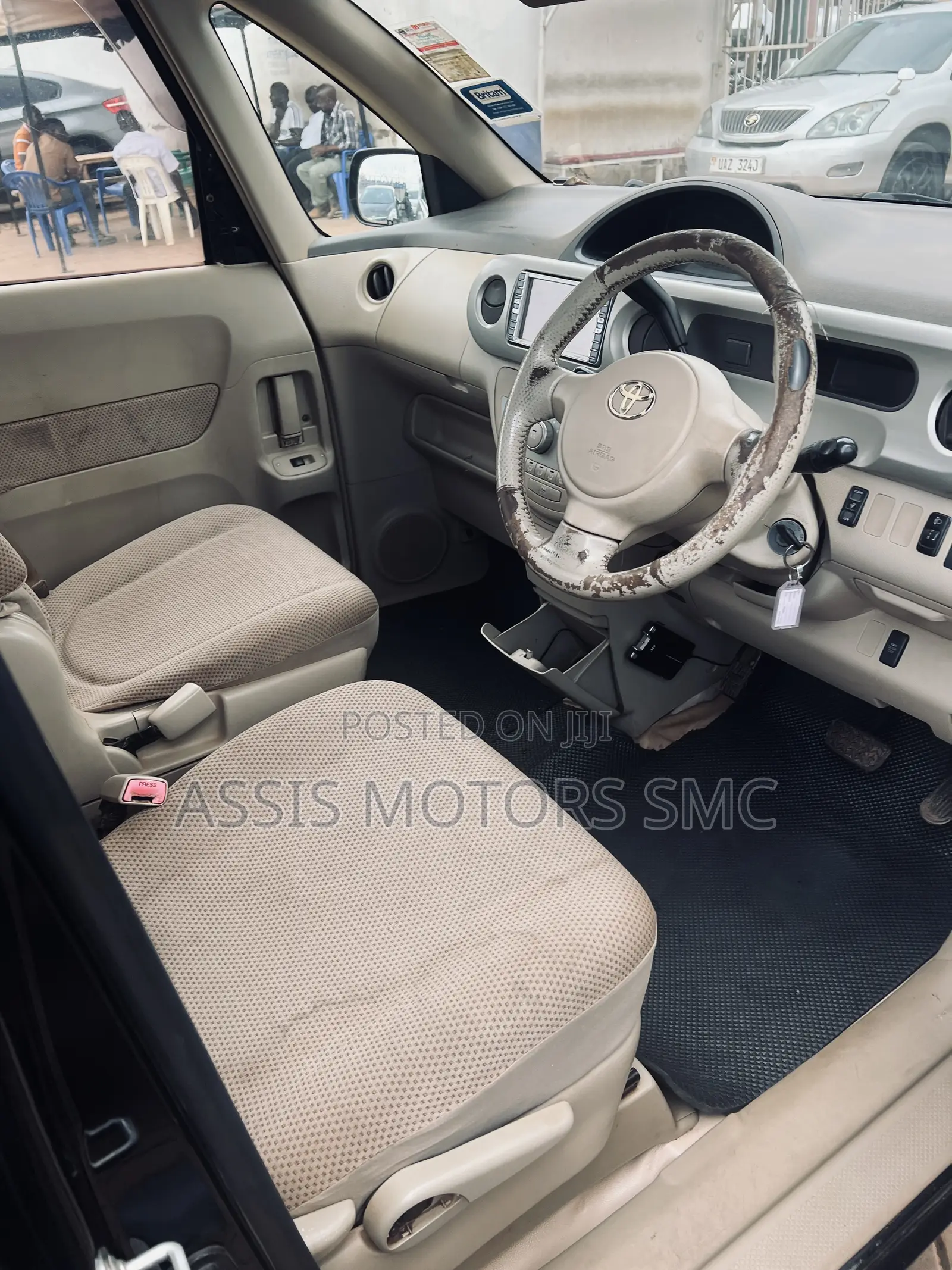 Toyota Porte 2010 Black