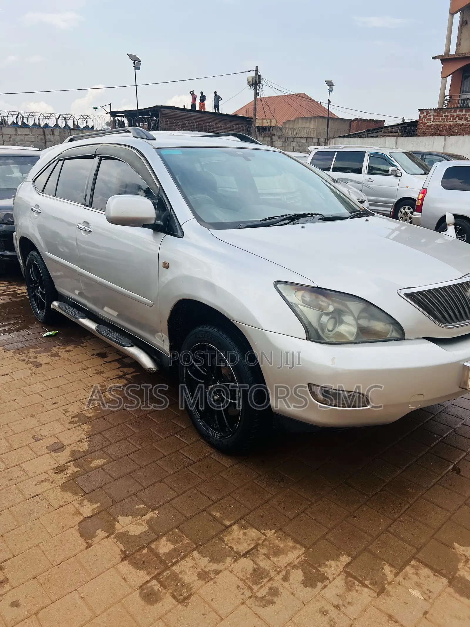 Toyota Harrier 2009 Silver