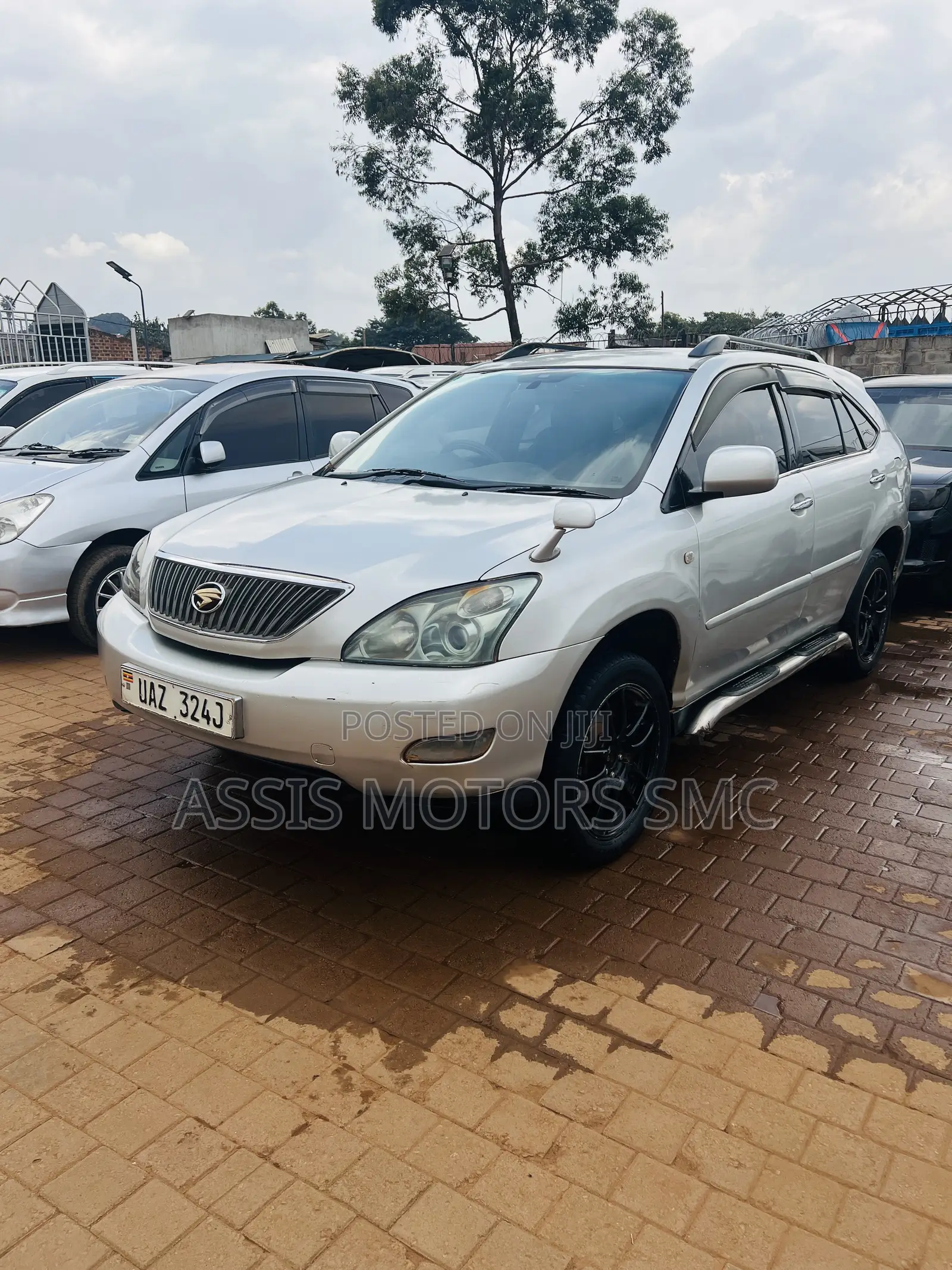 Toyota Harrier 2009 Silver