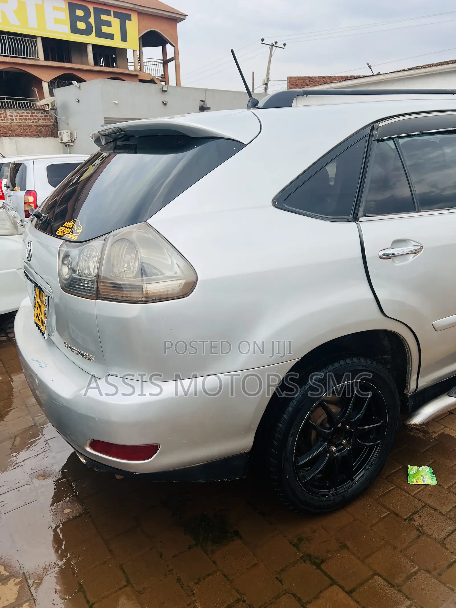Toyota Harrier 2009 Silver