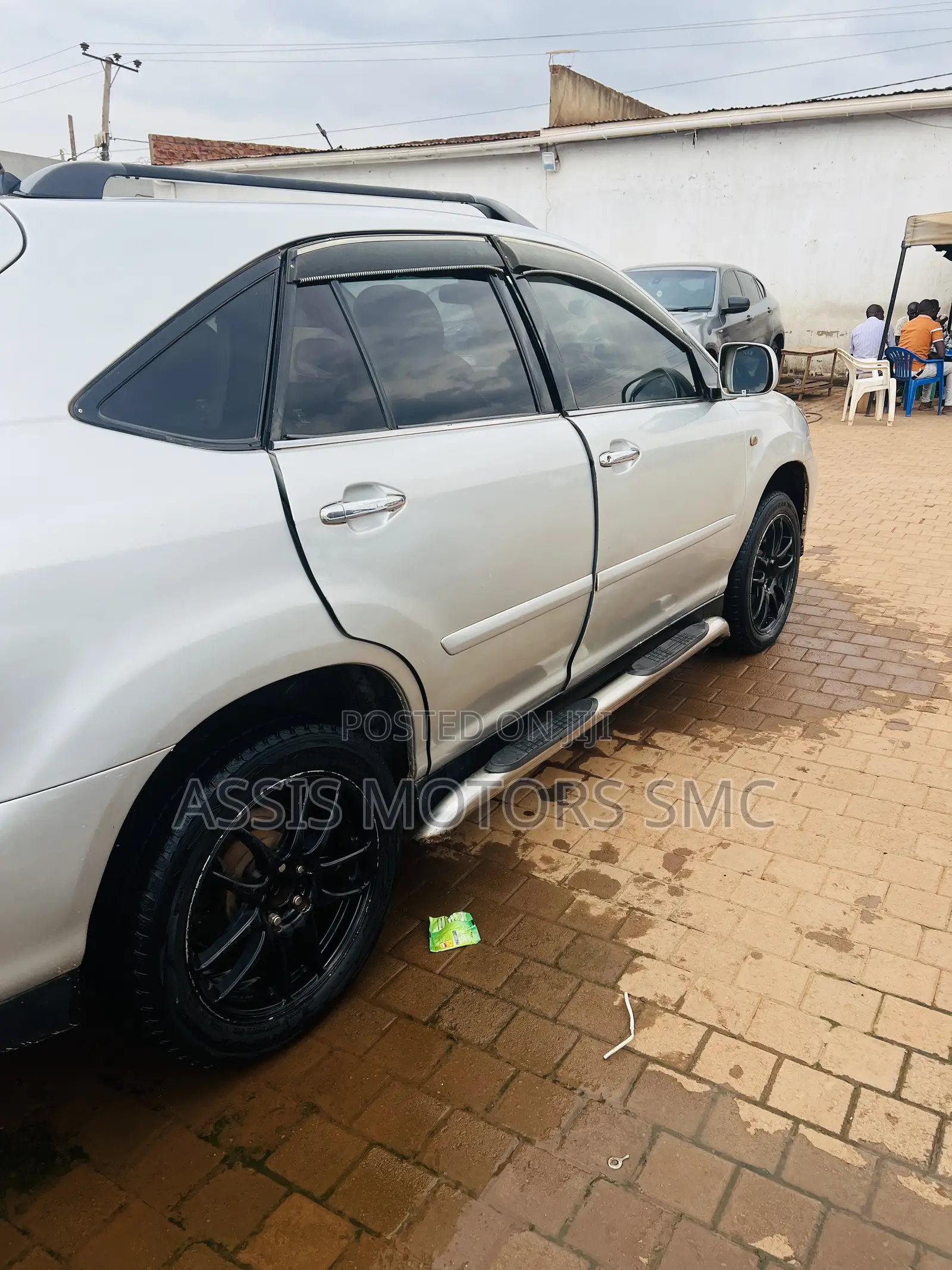 Toyota Harrier 2009 Silver