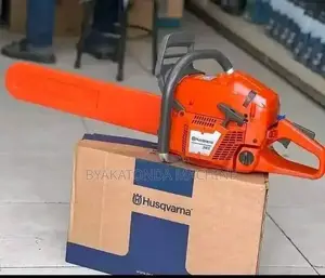 Husqvarna Chainsaw 365