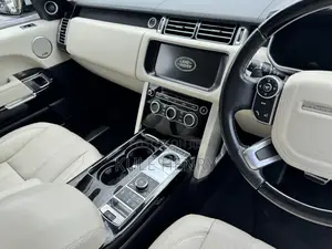 Land Rover Range Rover Vogue 2018 White