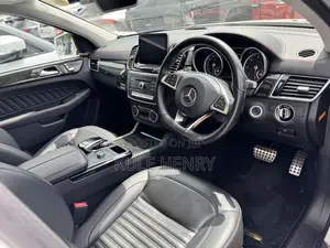 Mercedes-Benz GLE-Class GLE 350d 4MATIC 2018 White