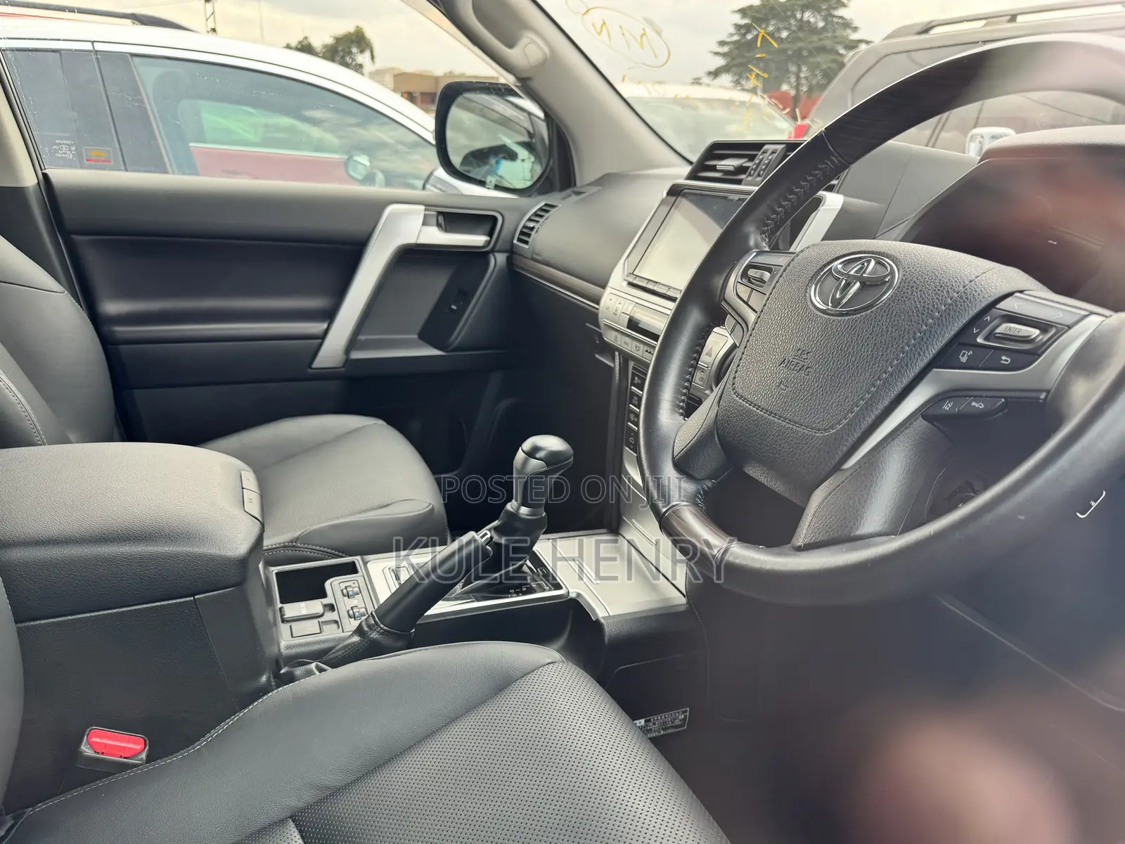 Toyota Land Cruiser Prado 2.8 2019 Silver