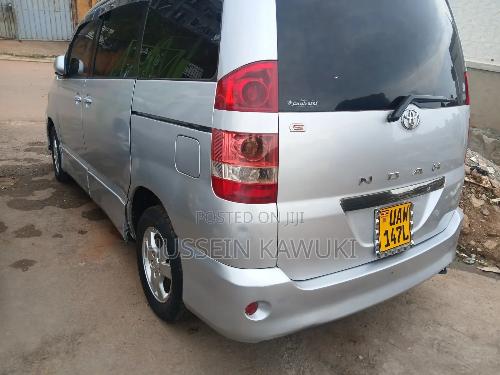 Toyota Noah 2005 Silver
