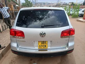Volkswagen Touareg 2009 Silver