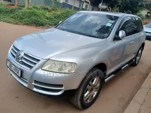 Volkswagen Touareg 2009 Silver