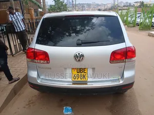 Volkswagen Touareg 2009 Silver