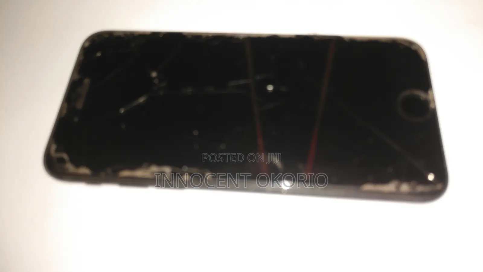 Apple iPhone SE 128 GB Black