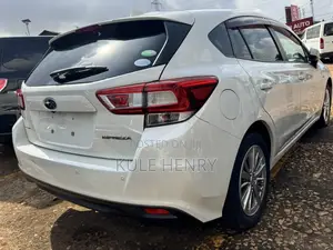Subaru Impreza 2.0i Limited AWD 2017 Silver