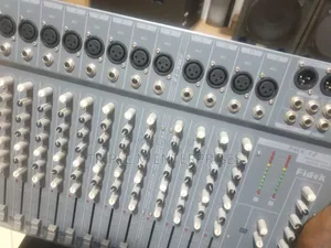 Fidek Music Mixer