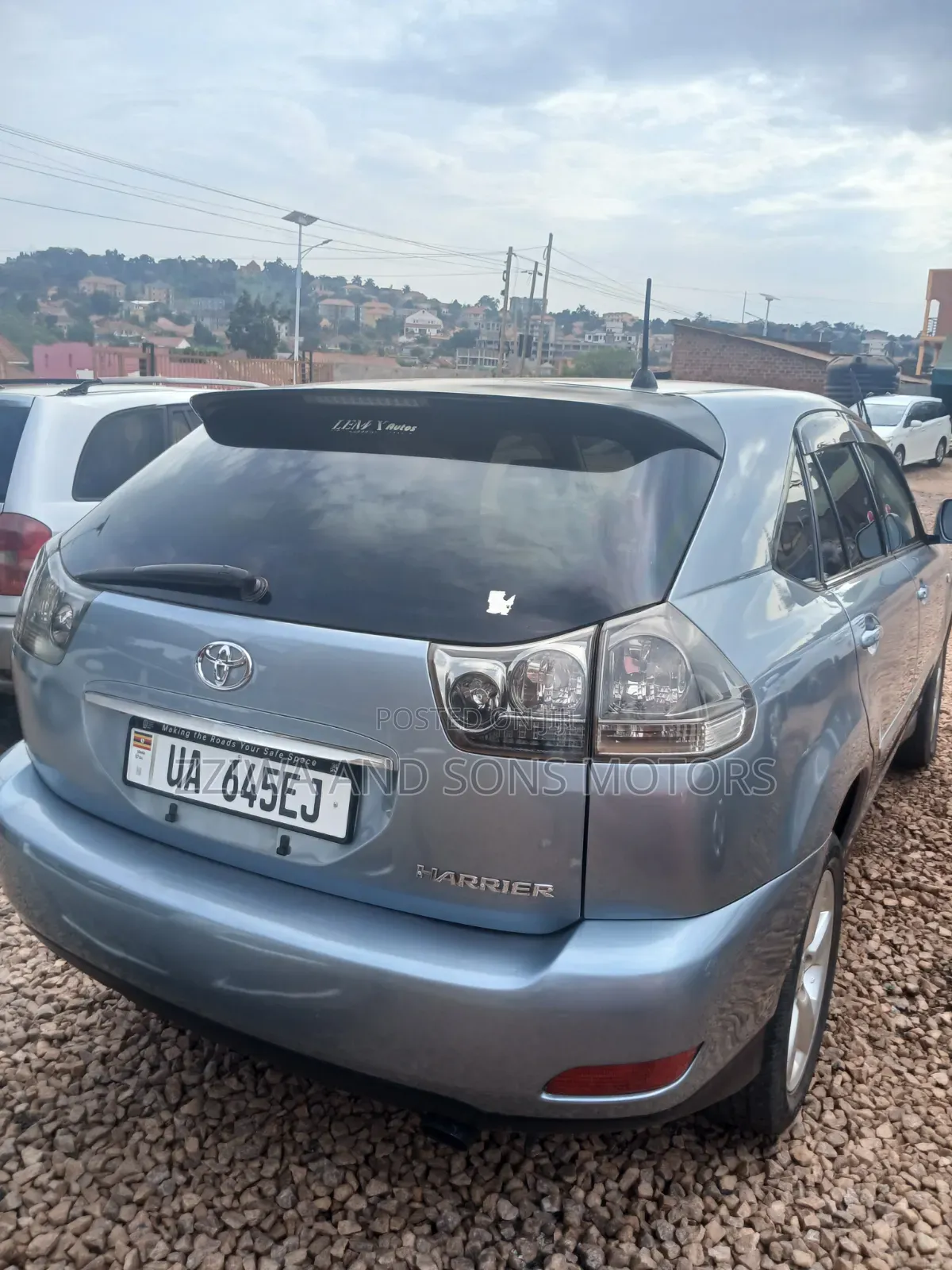 Toyota Harrier 2004 Blue