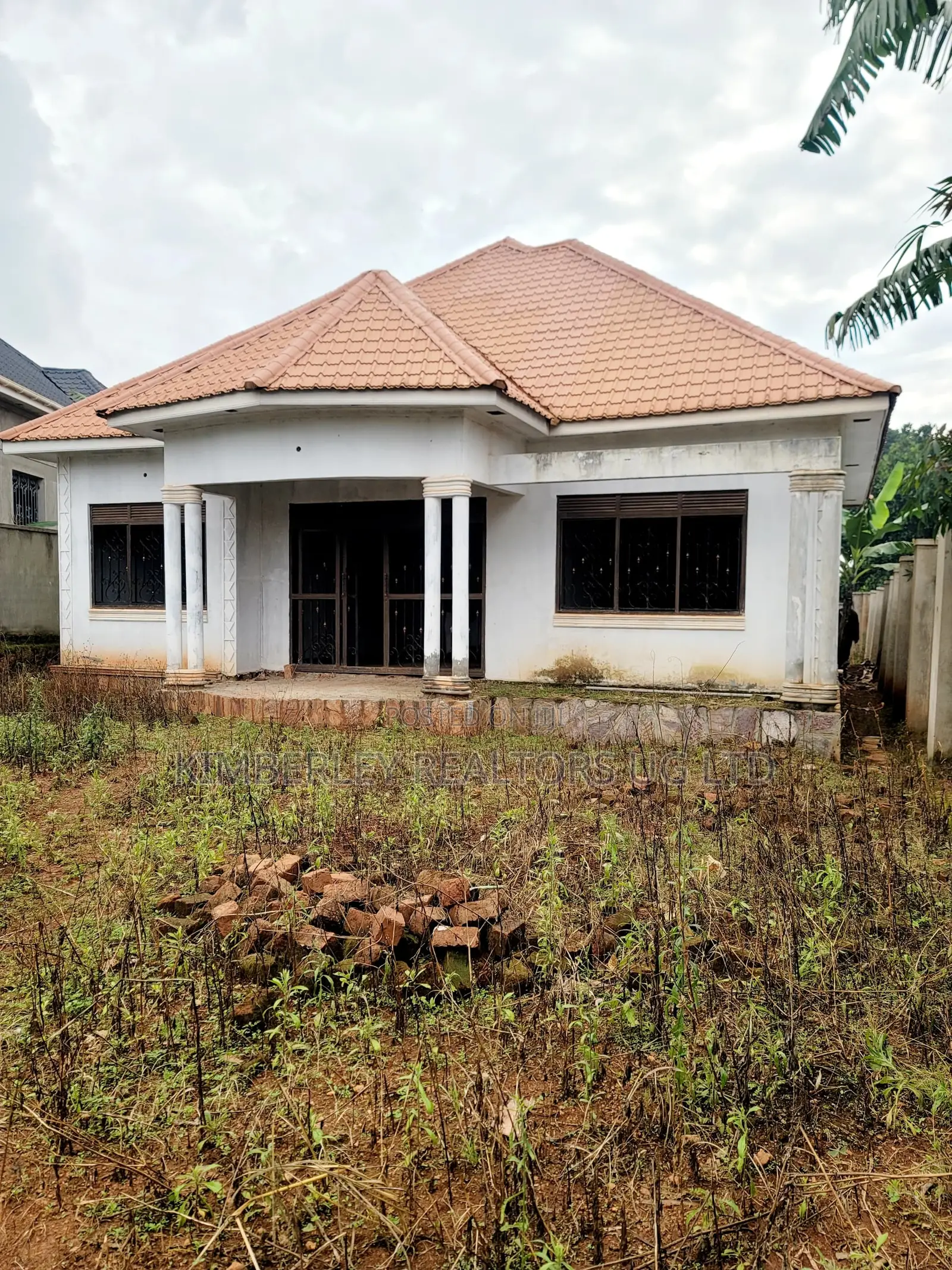 4bdrm House in Division A for sale