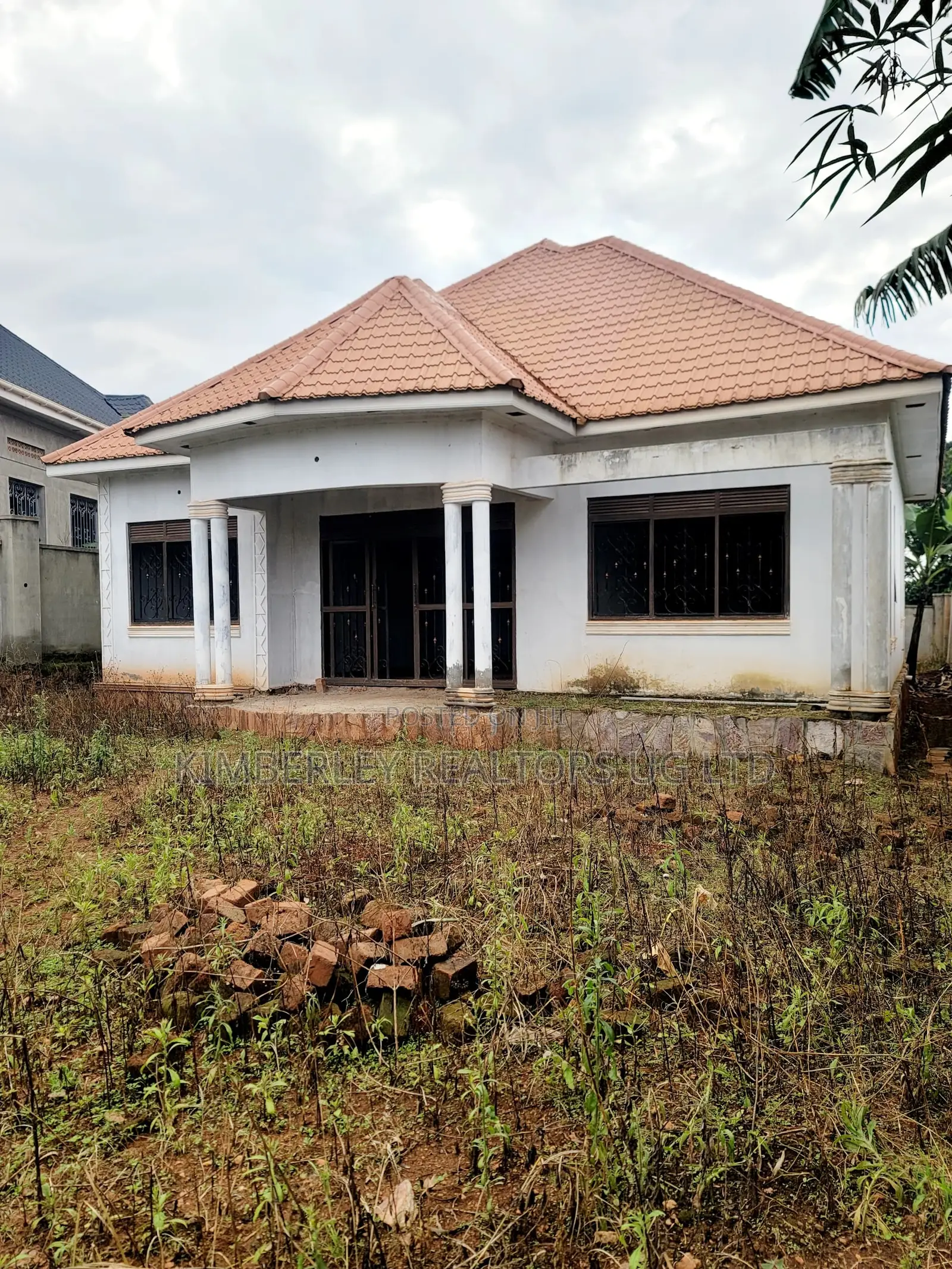 4bdrm House in Division A for sale