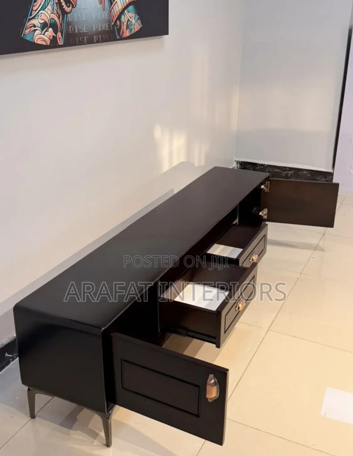 Modern Black Tv Console / Media Stand