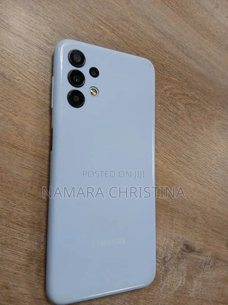 Samsung Galaxy A13 (SM-A137) 128 GB Blue