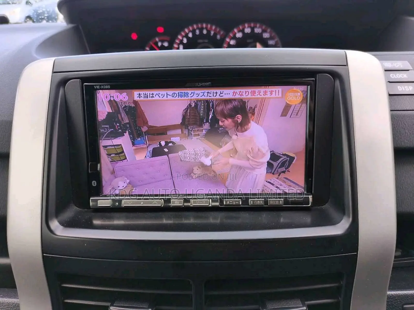 Toyota Noah 2011 Pearl