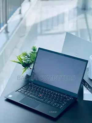 New Laptop Lenovo ThinkPad T470s 8GB Intel Core i7 SSHD+SSD 256GB