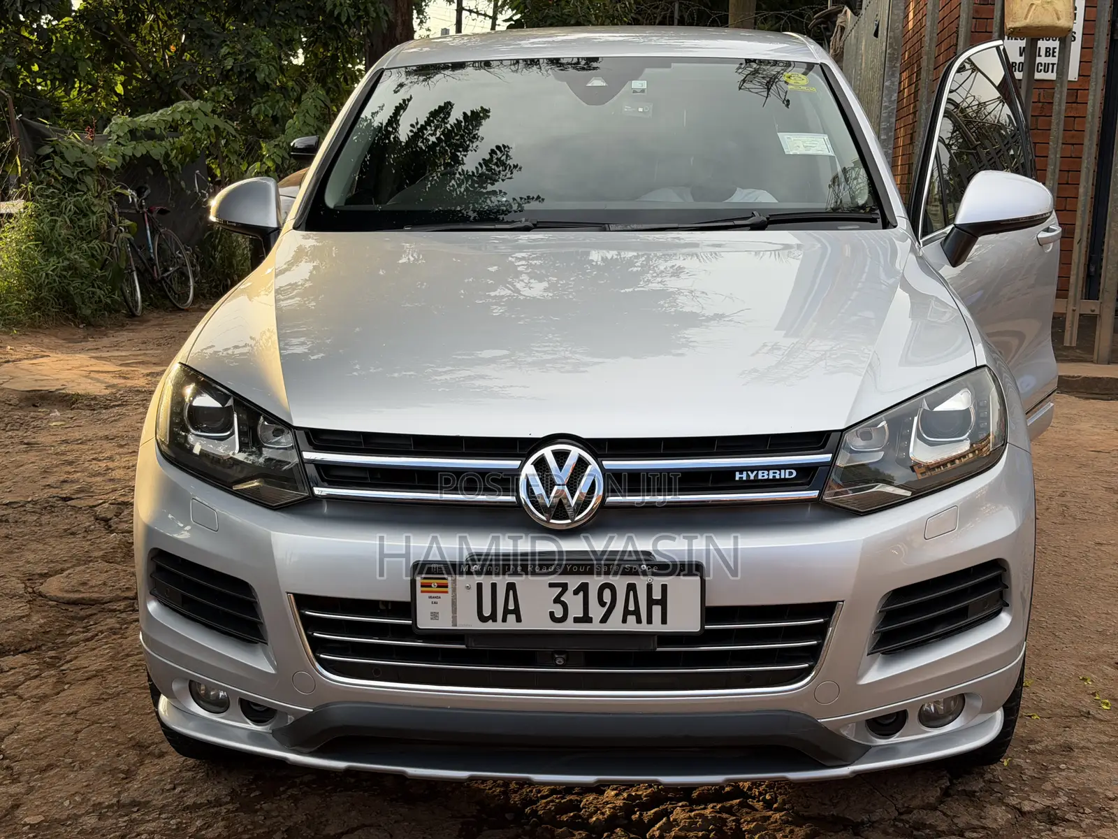 Volkswagen Touareg 2012 Silver