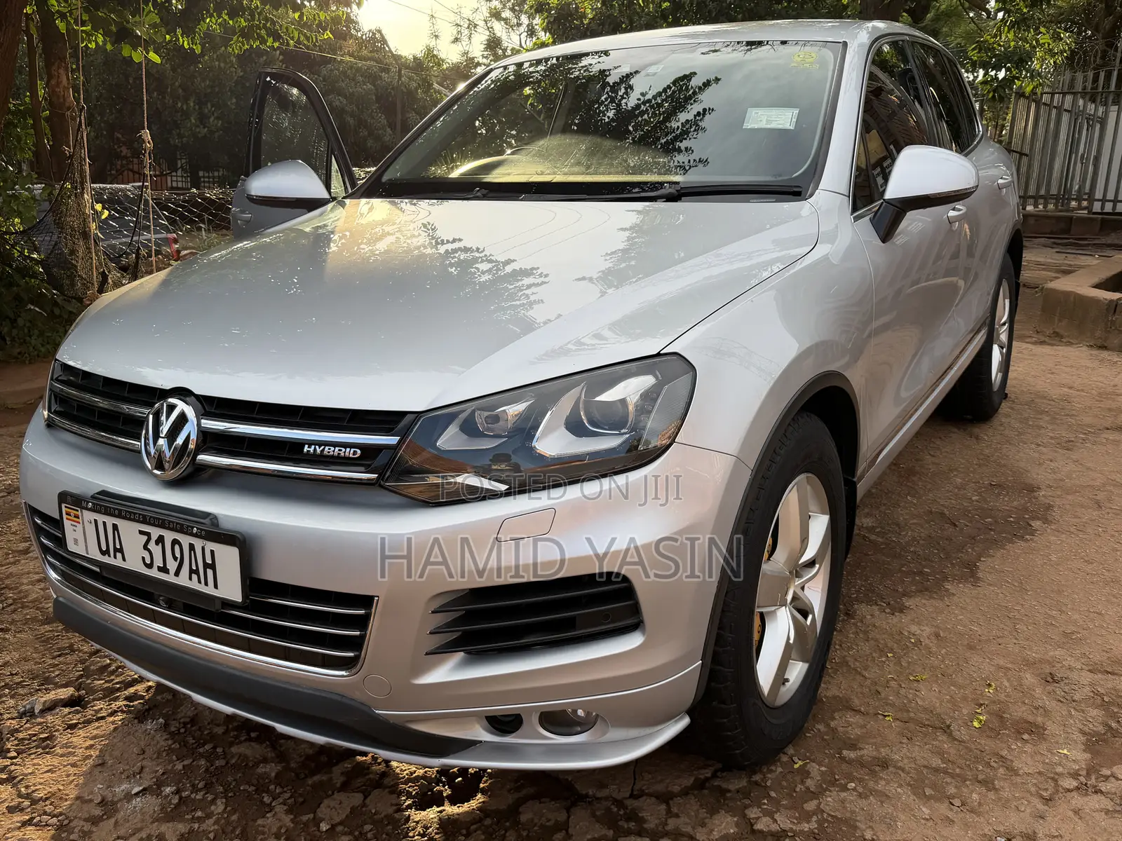 Volkswagen Touareg 2012 Silver