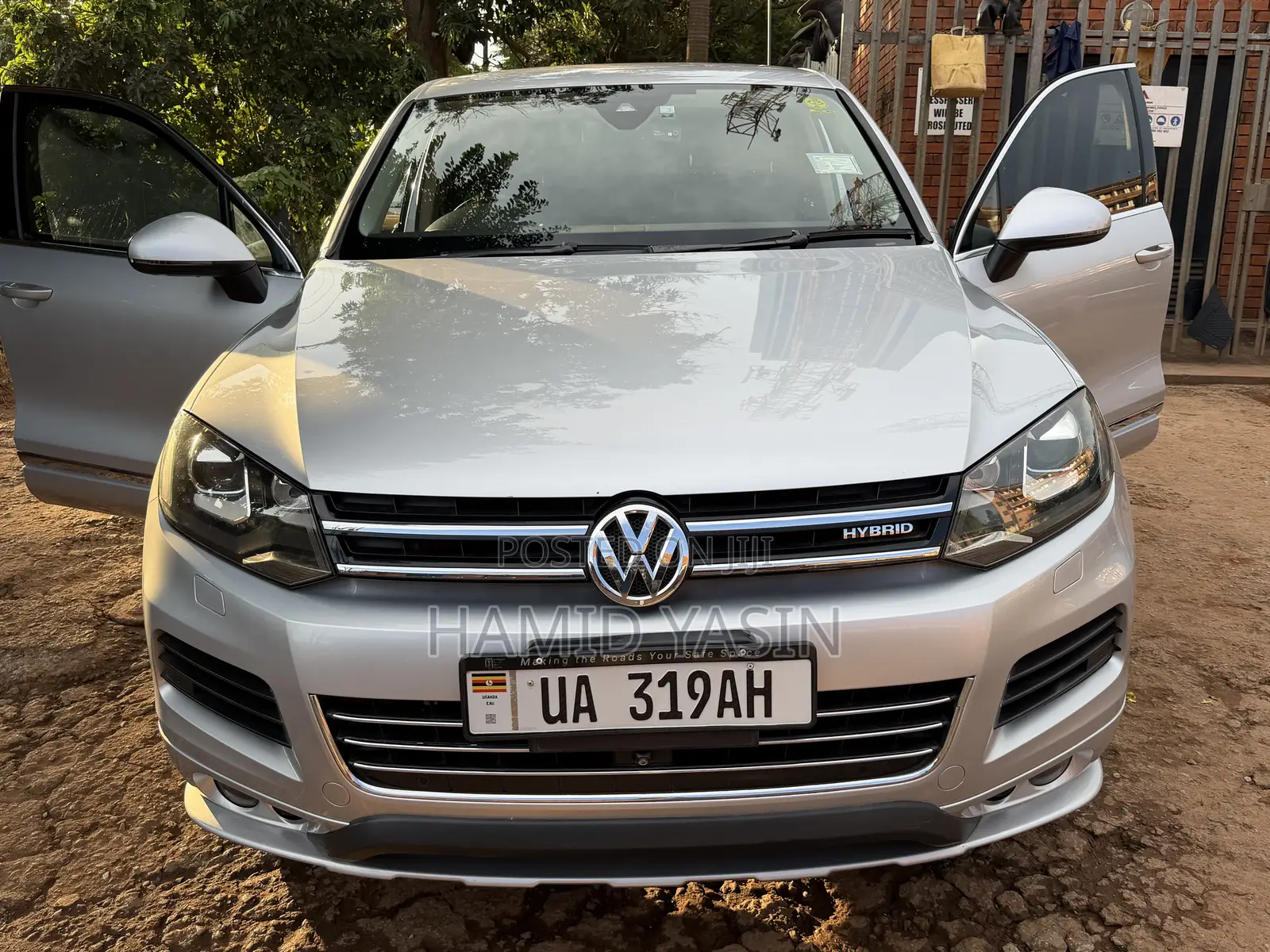 Volkswagen Touareg 2012 Silver