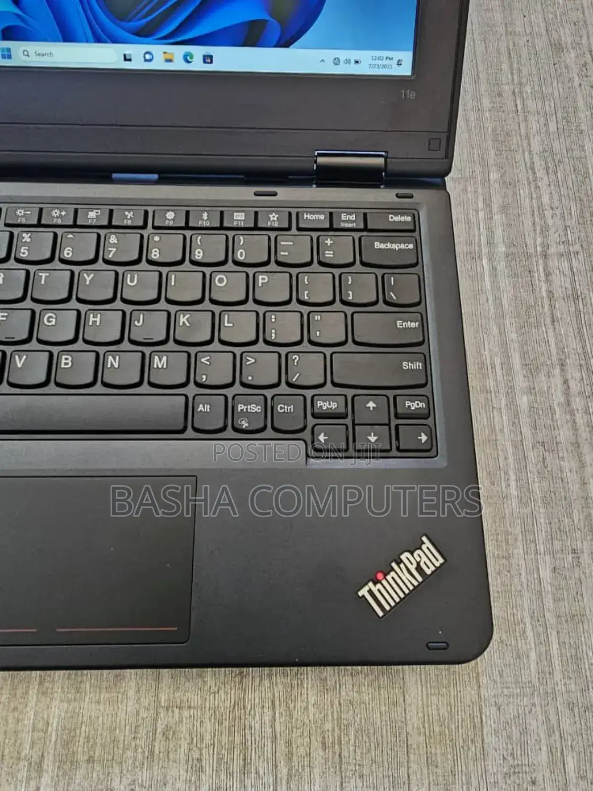 New Laptop Lenovo Yoga 11e 4GB Intel Core i5 SSD 256GB