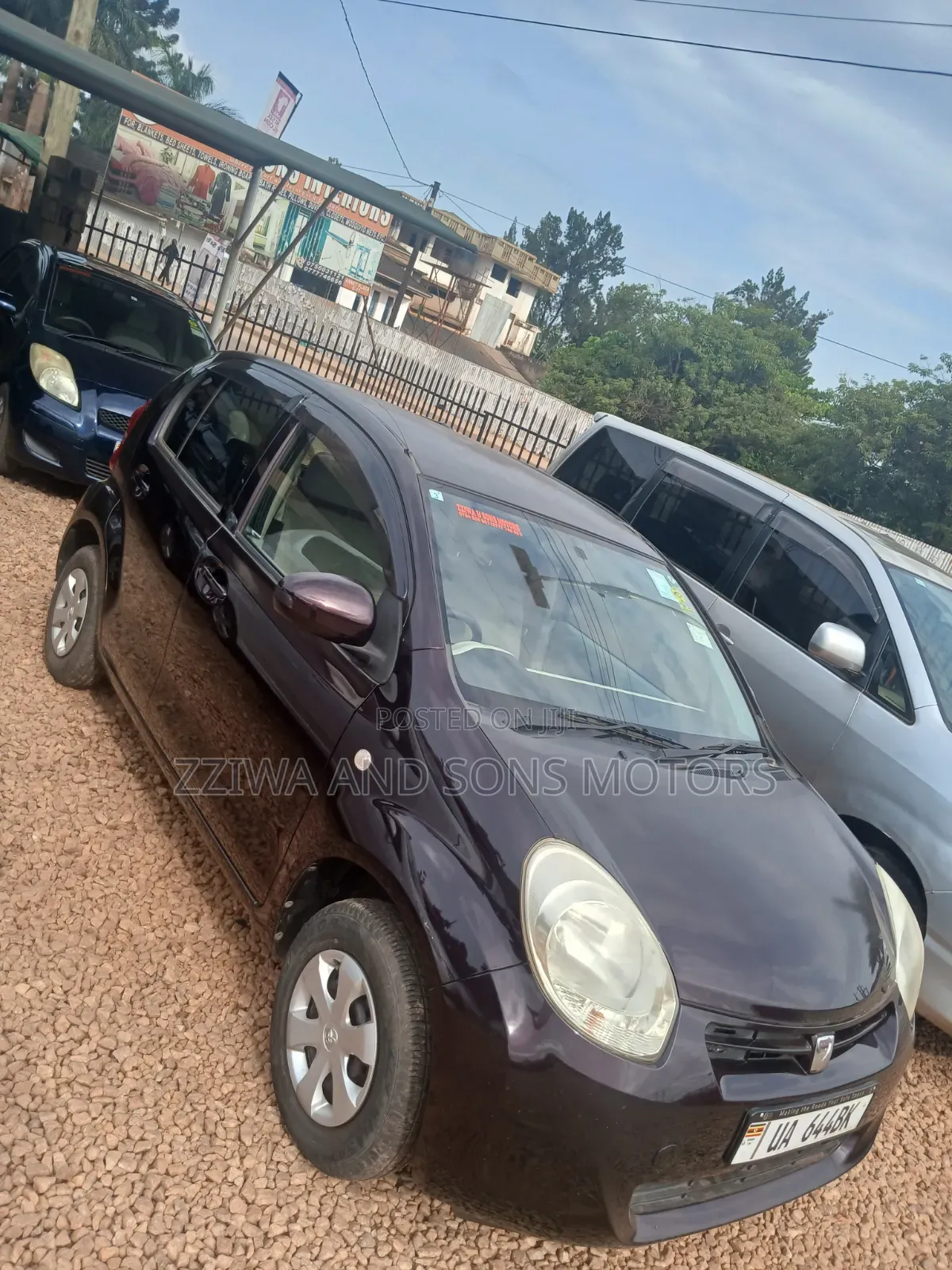 Toyota Passo 2015 Maroon
