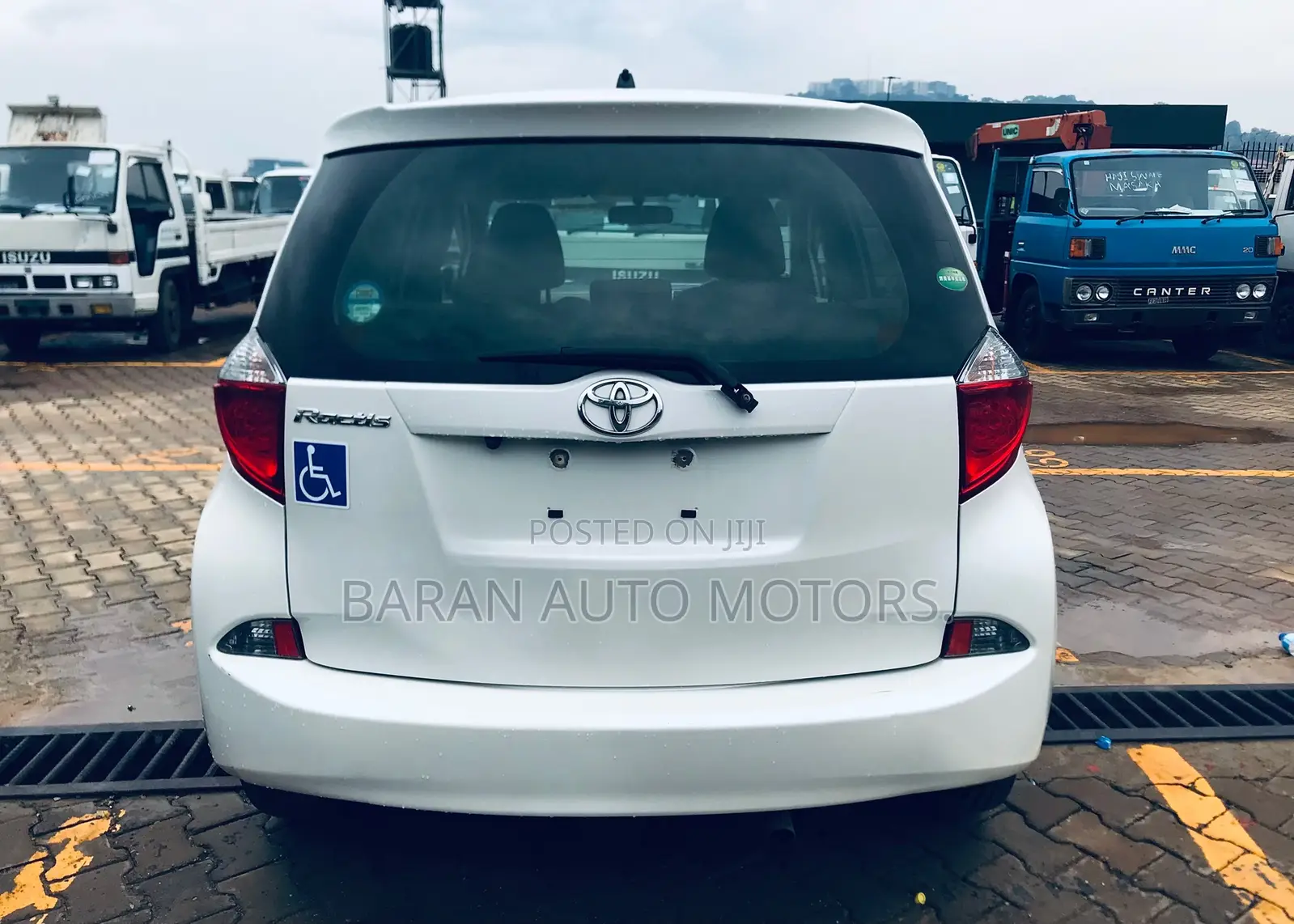 Toyota Ractis 1.5 AWD 2013 White