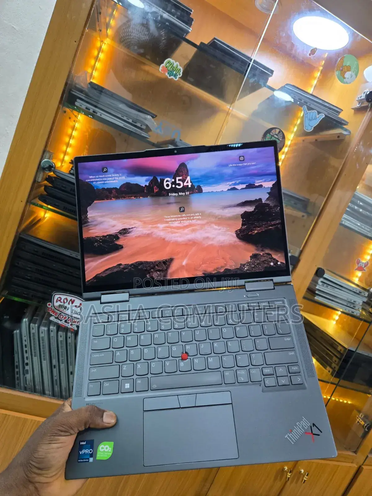 New Laptop Lenovo ThinkPad X1 Yoga 16GB Intel Core i7 SSHD+SSD 512GB