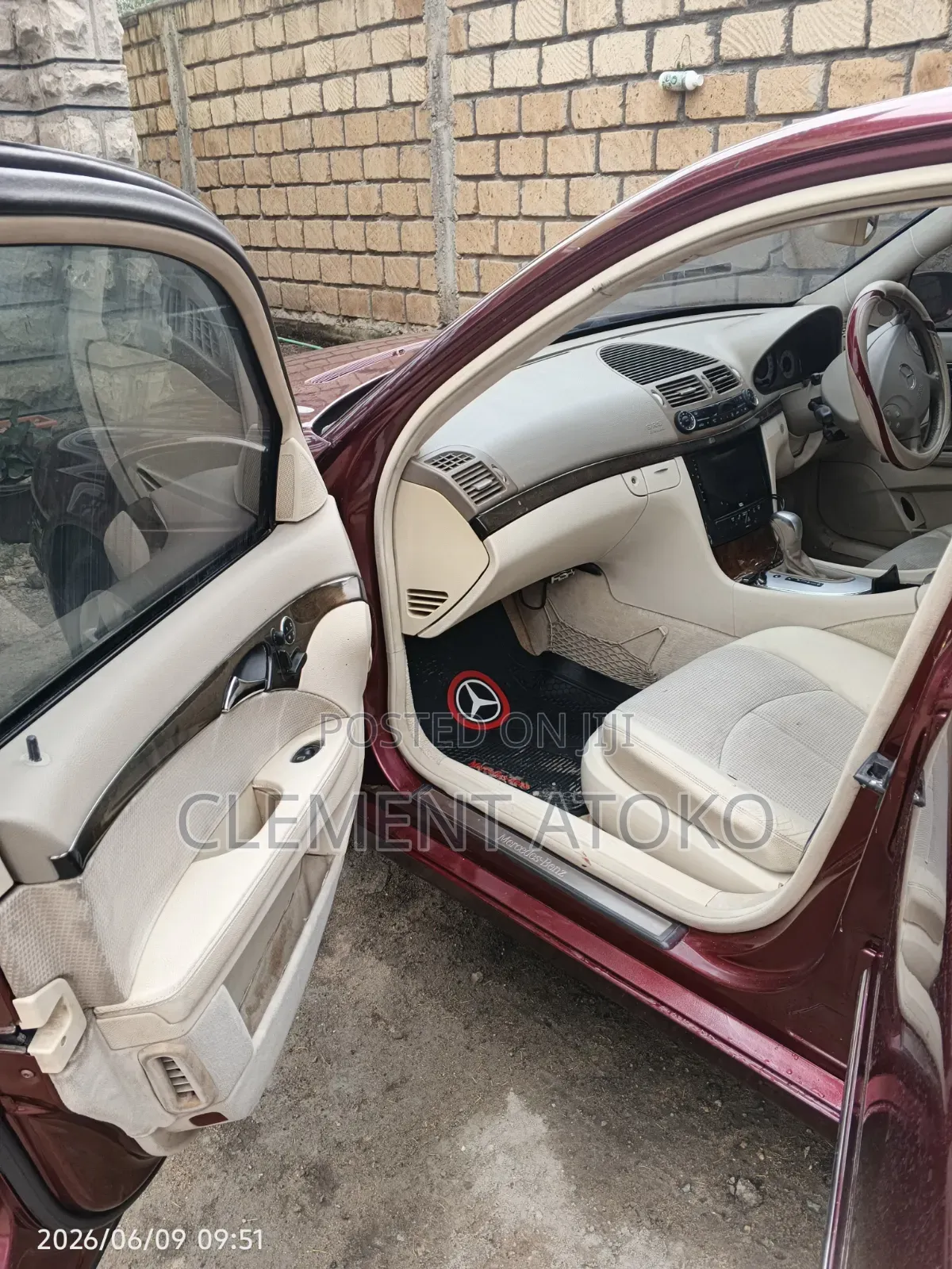 Mercedes-Benz E320 2002 Red