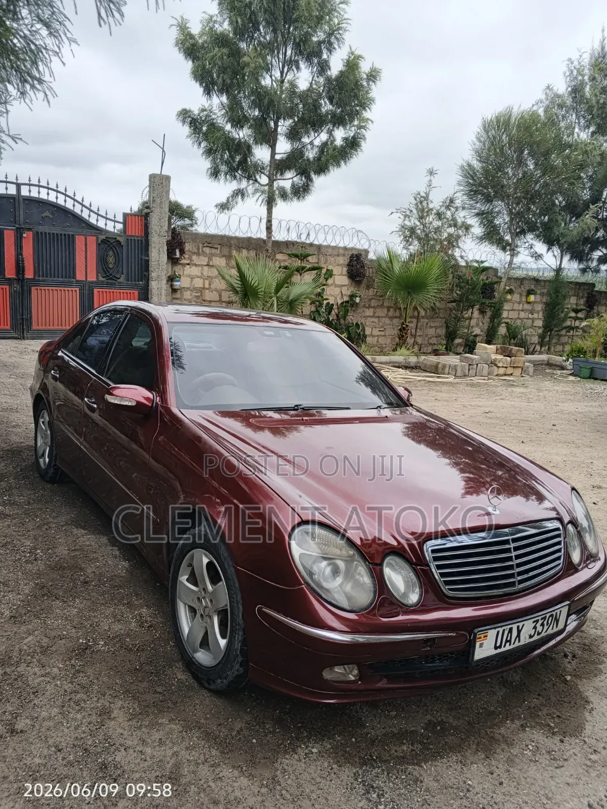 Mercedes-Benz E320 2002 Red