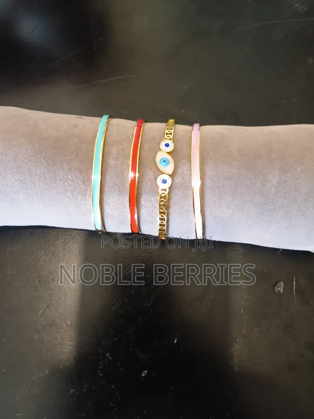 Women's Bracelets