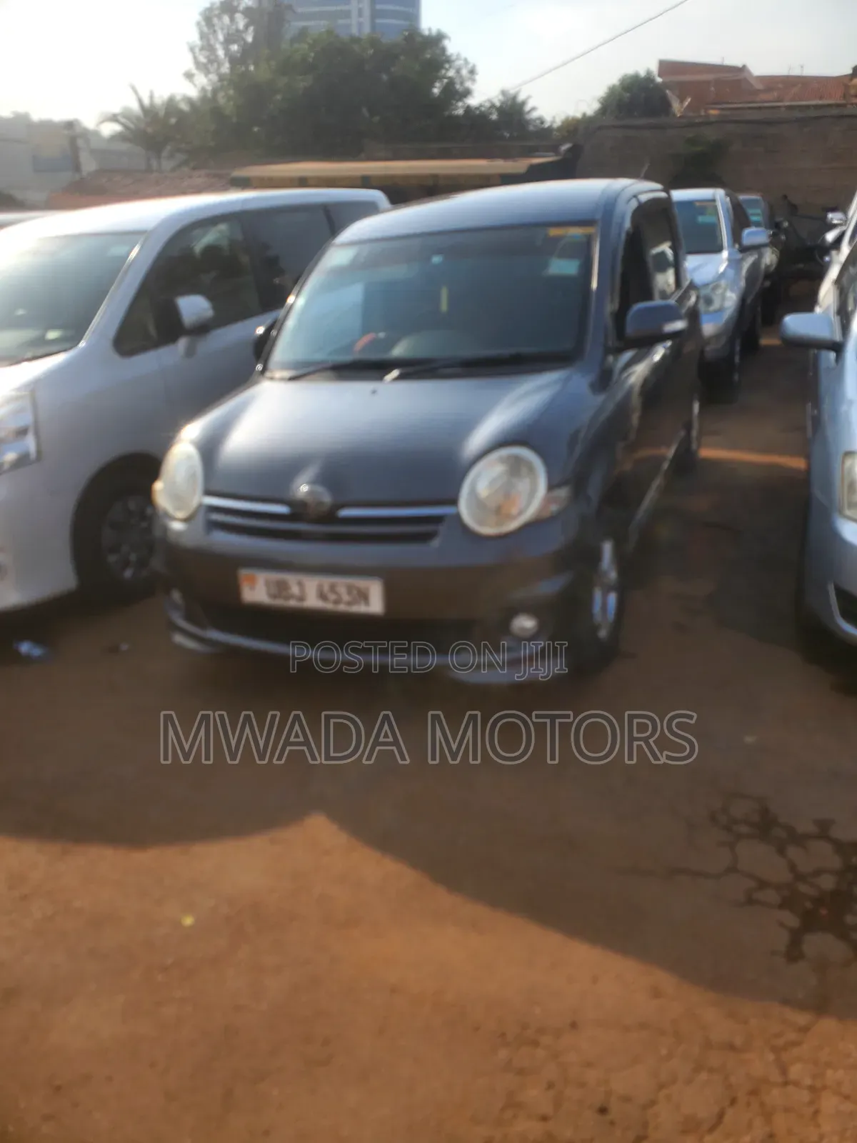 Toyota Sienta 2008 Black