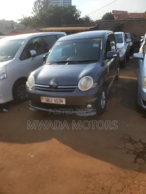 Toyota Sienta 2008 Black