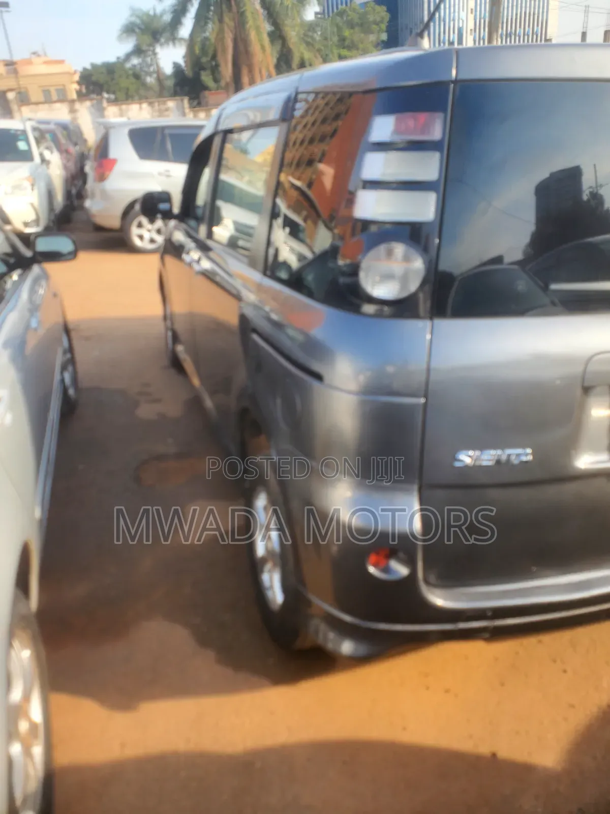 Toyota Sienta 2008 Black