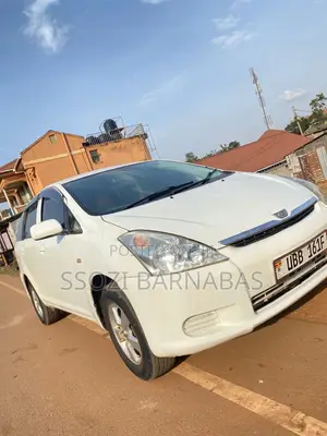 Toyota Wish 2005 White
