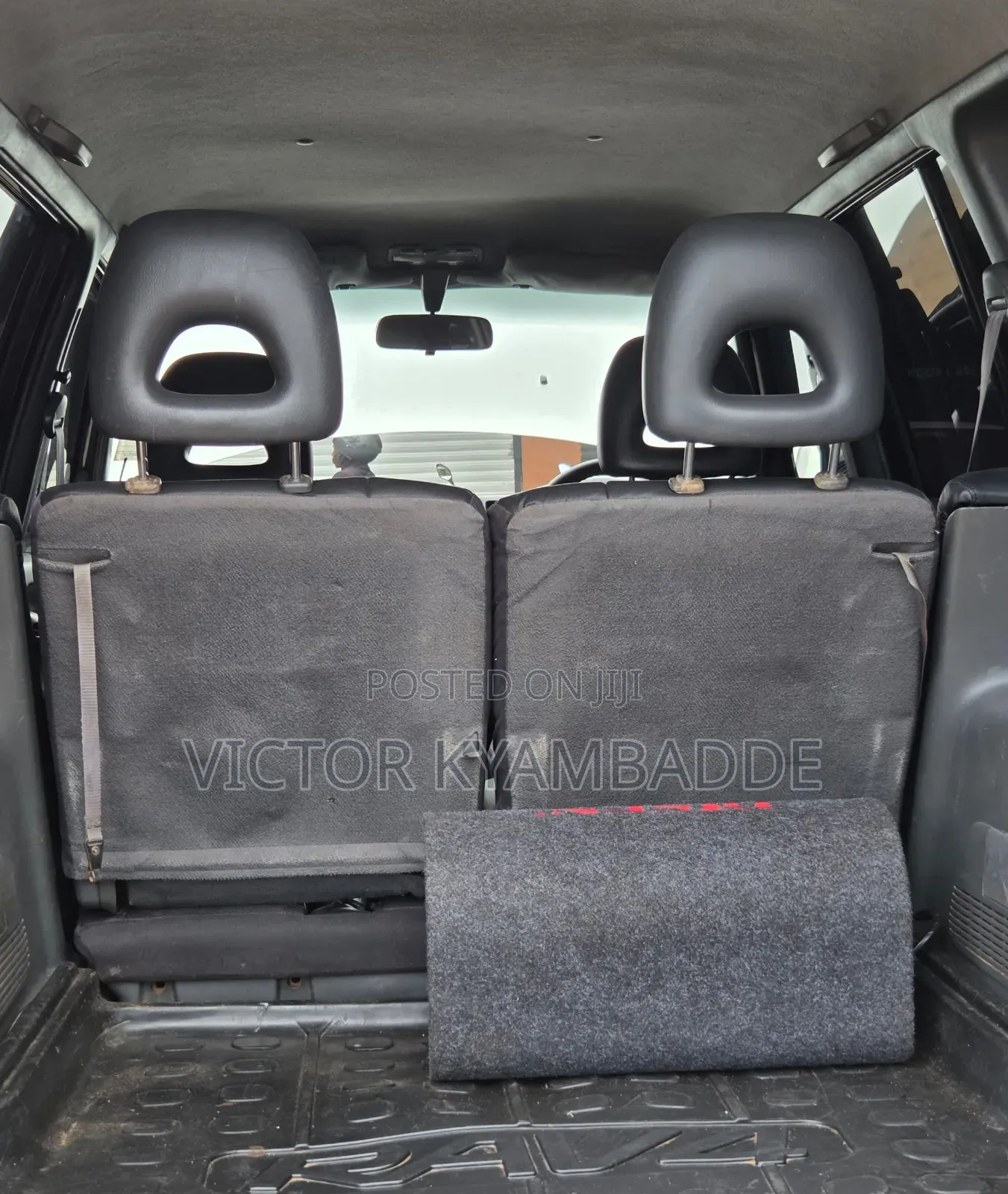 Toyota RAV4 Base FWD 1999 White