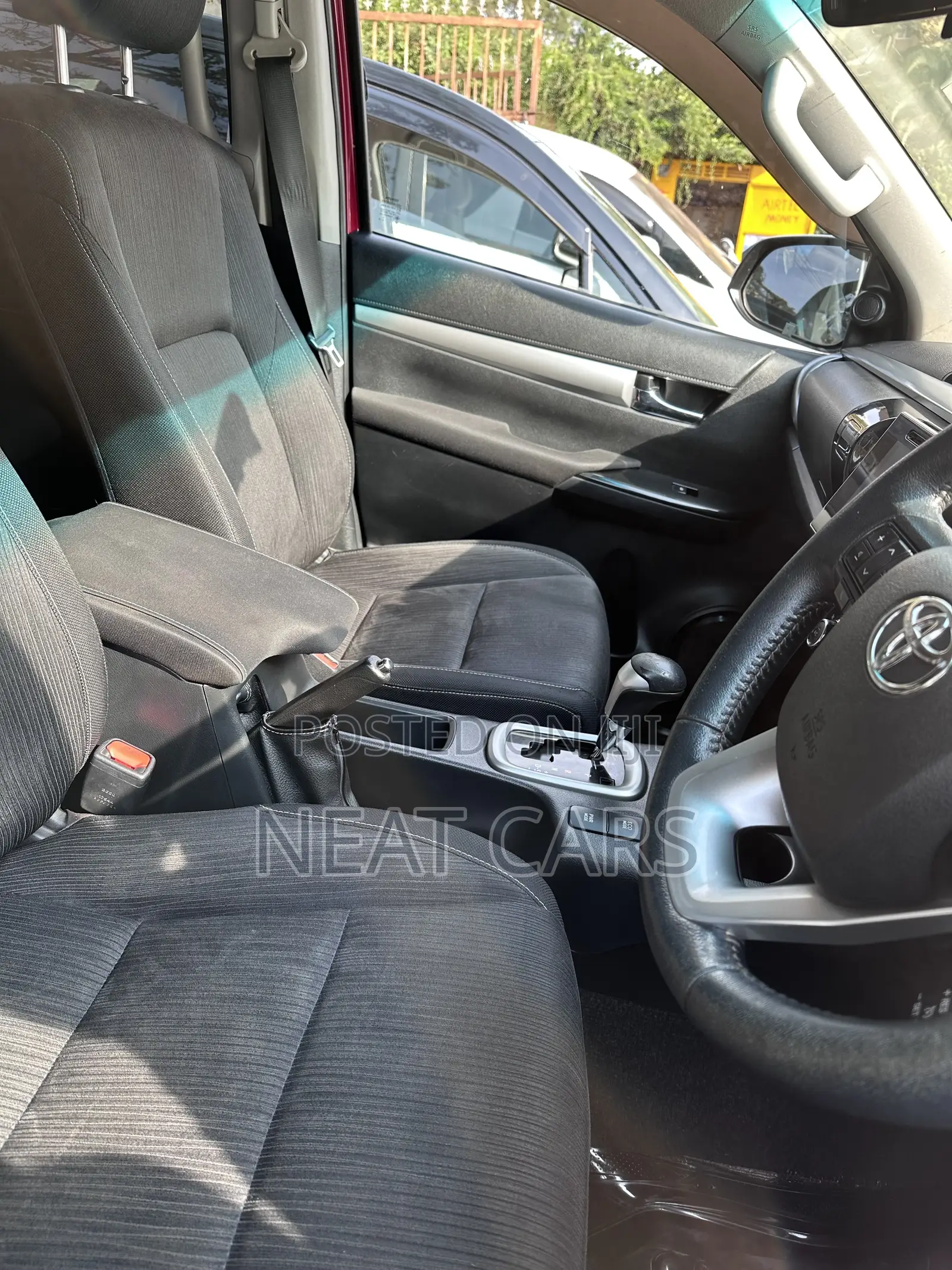 Toyota Hilux 2018 Red