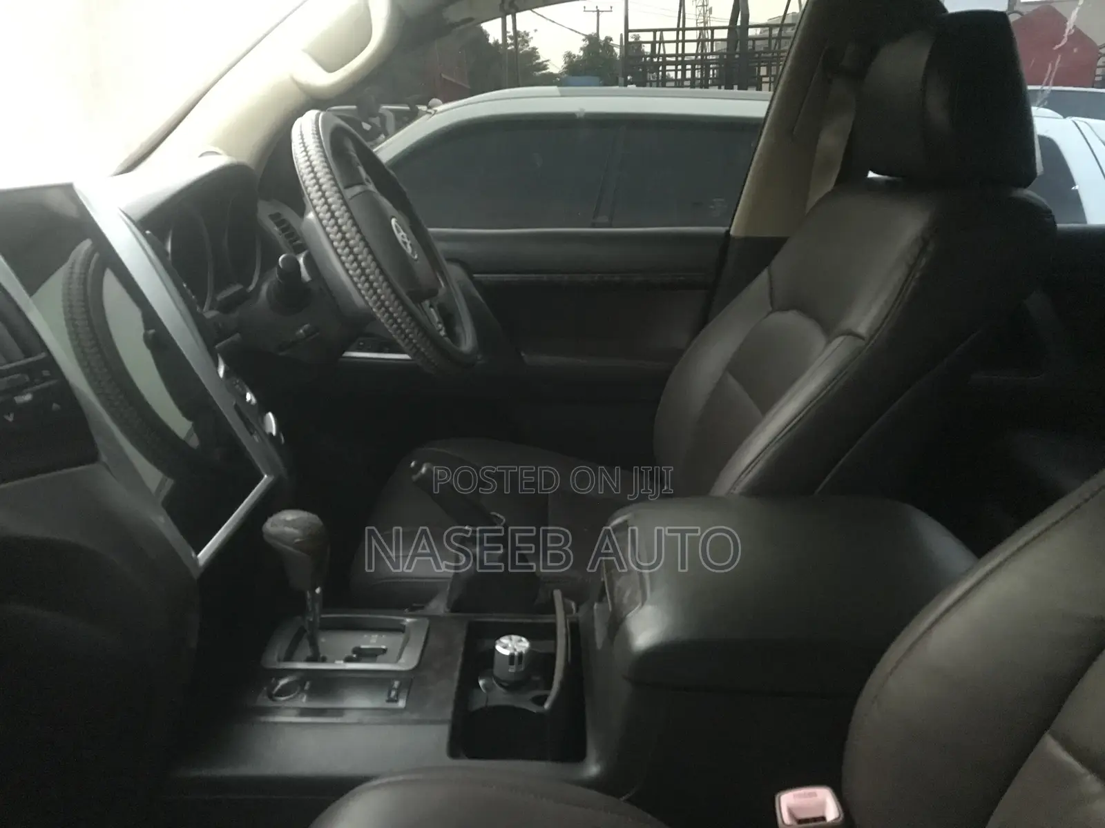 Toyota Land Cruiser Prado 2018 White