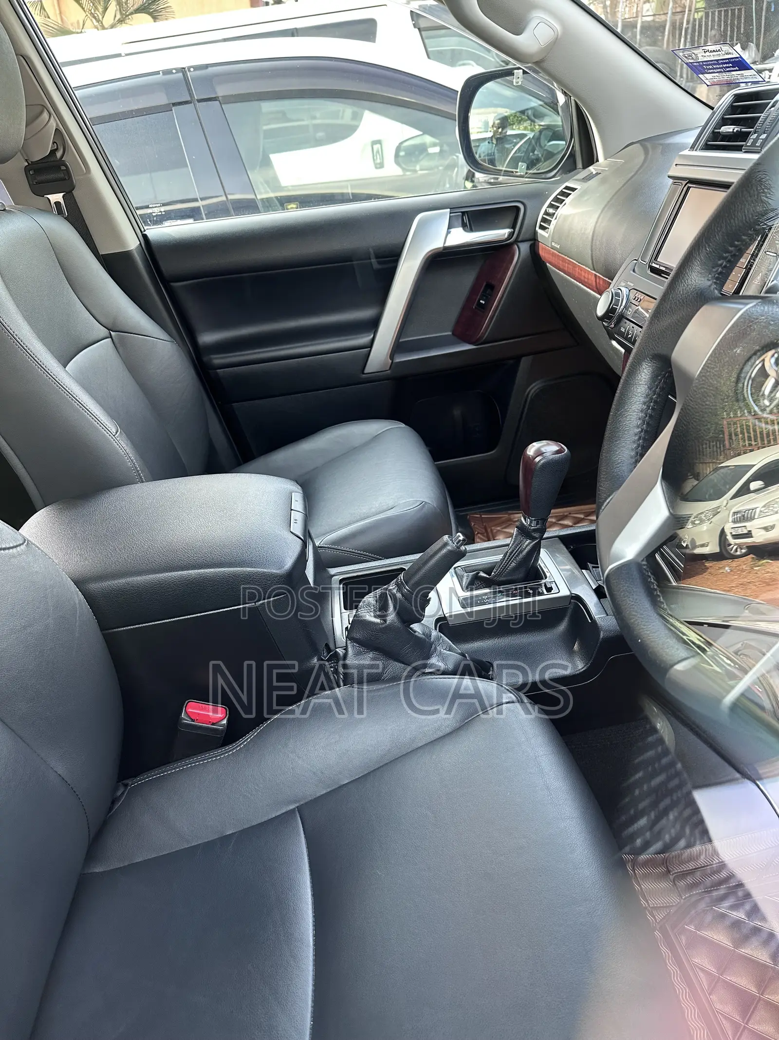 Toyota Land Cruiser Prado 2017 Pearl