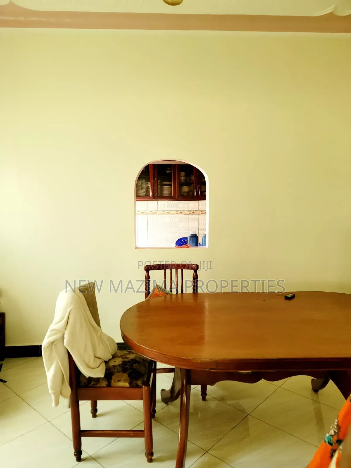 3bdrm Bungalow in Kajjansi, Central Division for sale